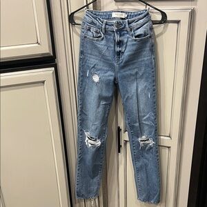 Trendy Light Blue Distressed Skinny Jeans